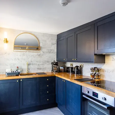 Sky View Double Bed Apartment In Brighton And Hove By Myholidaylet Exterior photo