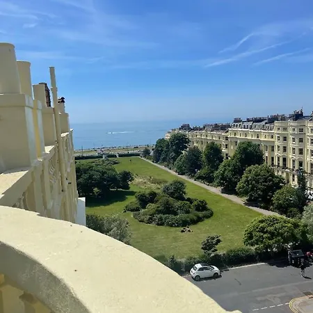 Sky View Double Bed Apartment In Brighton And Hove By Myholidaylet Exterior photo
