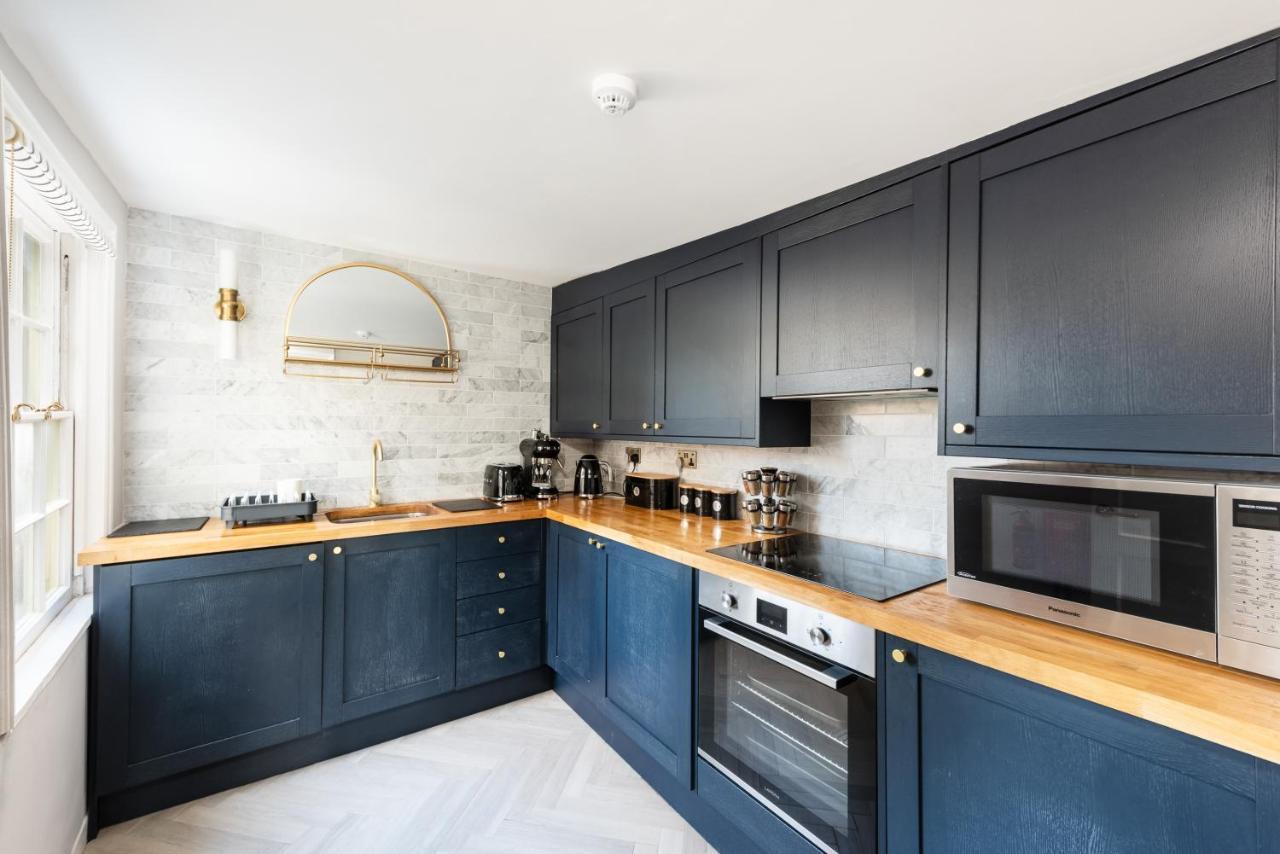 Sky View Double Bed In And By Myholidaylet * Brighton